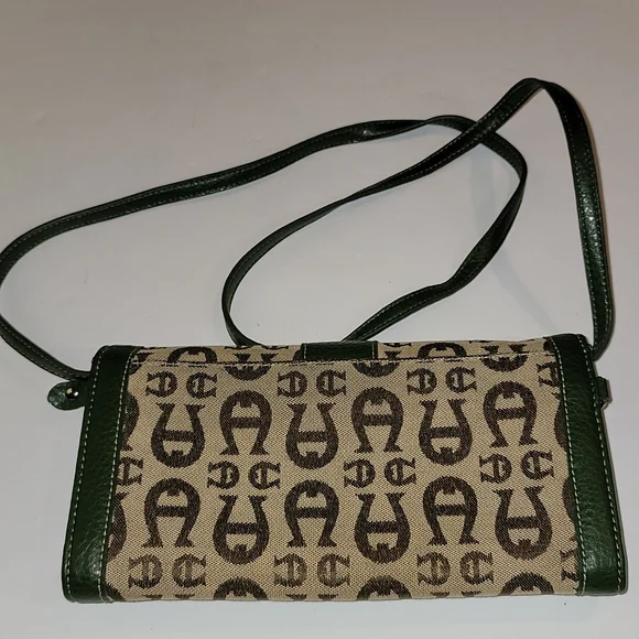 ETIENNE AIGNER CONVERTIBLE CLUTCH WALLET/CROSSBODY BAG - Picture 2 of 9